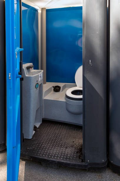 Best Portable restroom trailer rental  in Griswold, IA